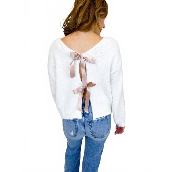 NEW EE:SOME valerie bow sweater in ivory - Picture 3 of 4